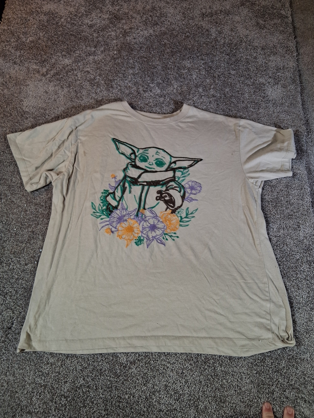Vintage Star Wars Shirt Women's Tan Embroidered Yoda Jedi Master Tee